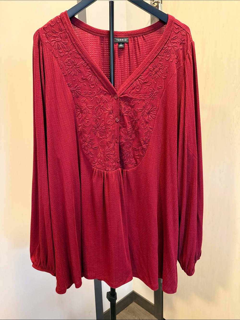 torrid Red Floral Embroidered V-Neck Peasant Blouse
